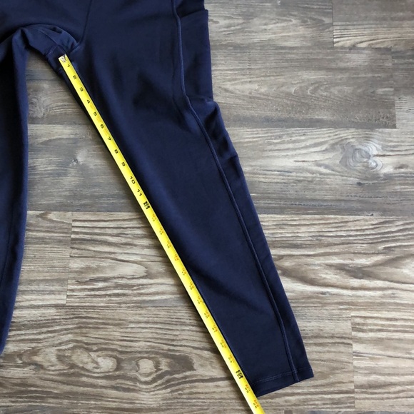 Athleta Altitude Stash Tight Polartec Powerstretch Navy Medium 428836 Petite - Picture 14 of 15